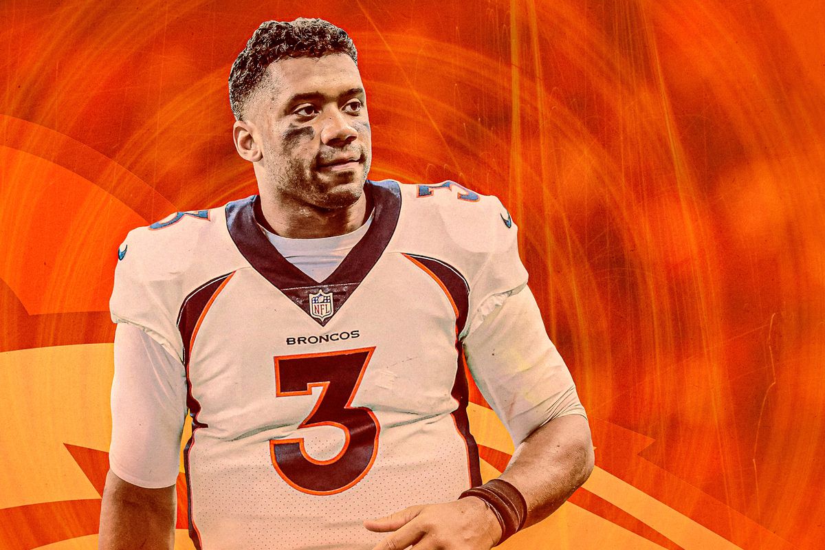 NFL on X: Seahawks and Broncos have agreed in principle on a trade sending  QB Russell Wilson to Denver. (via @TomPelissero)  /  X